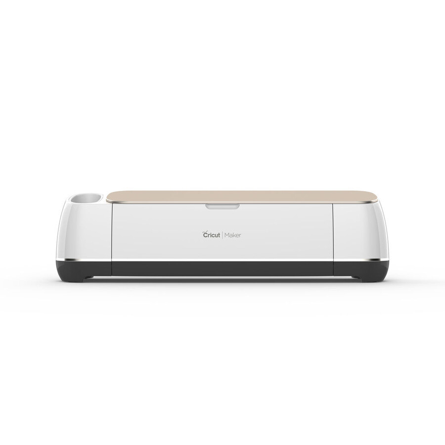 ny cricut maker i öppen låda