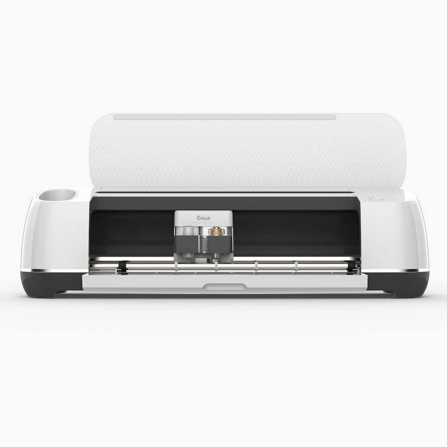 ny cricut maker i öppen låda