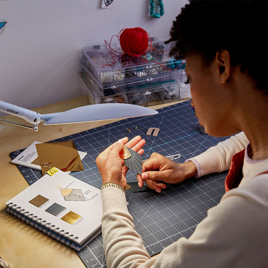 cricut bright 360 ultimat led-golvlampa